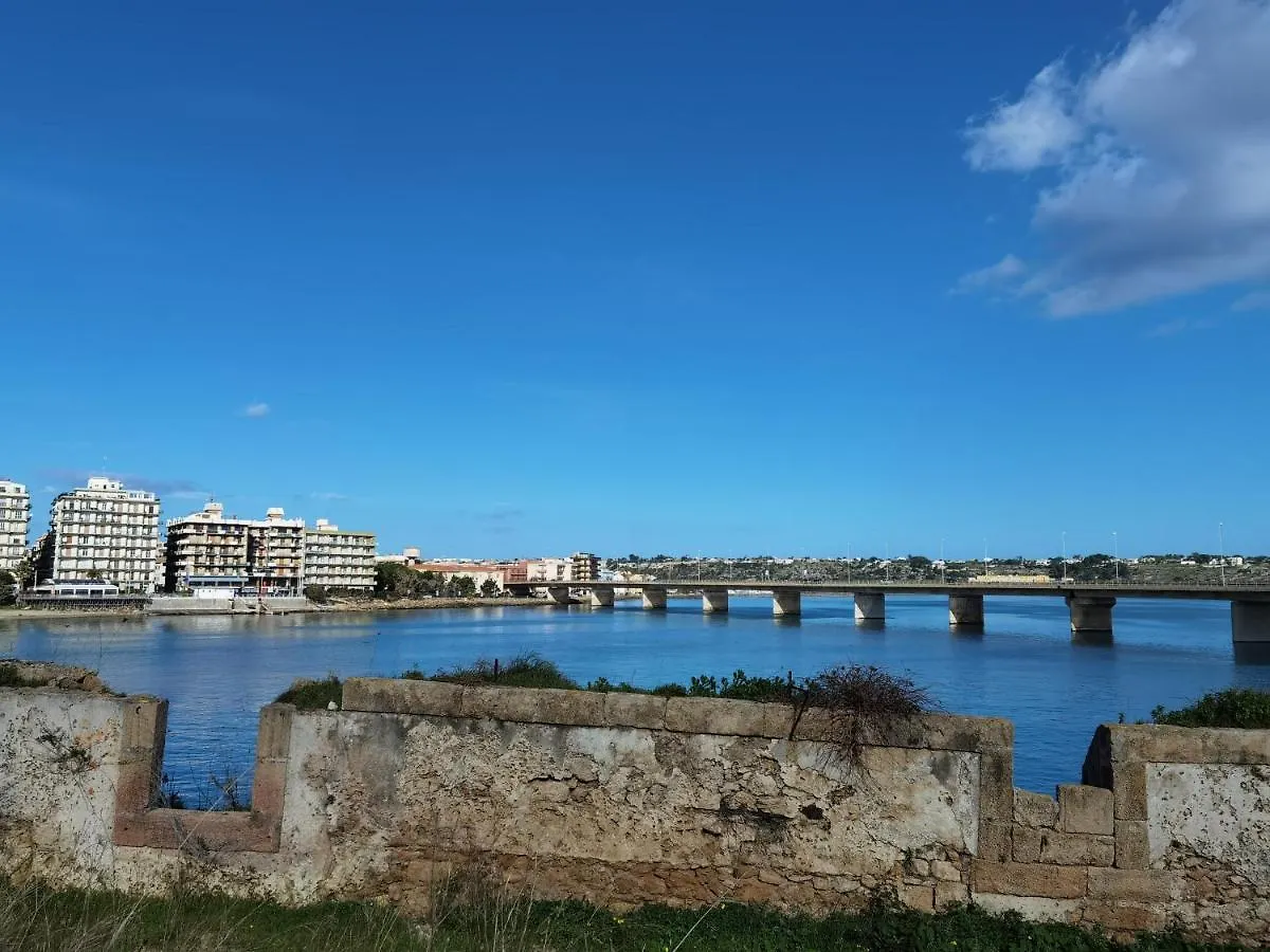 casa vacanza Porta Spagnola Augusta 0*,  Italia